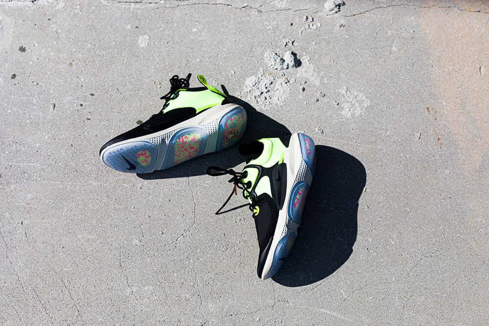 NIKE<br>NIKE JOYRIDE NSW SETTER