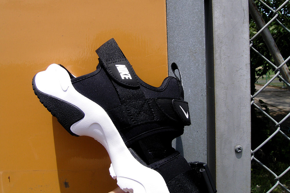NIKE SPORTWEAR<br>NIKE CANYON