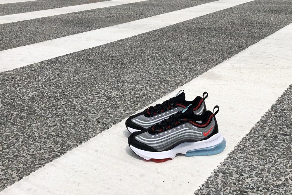 NIKE SPORTSWEAR<br>NIKE AIR MAX ZOOM 950
